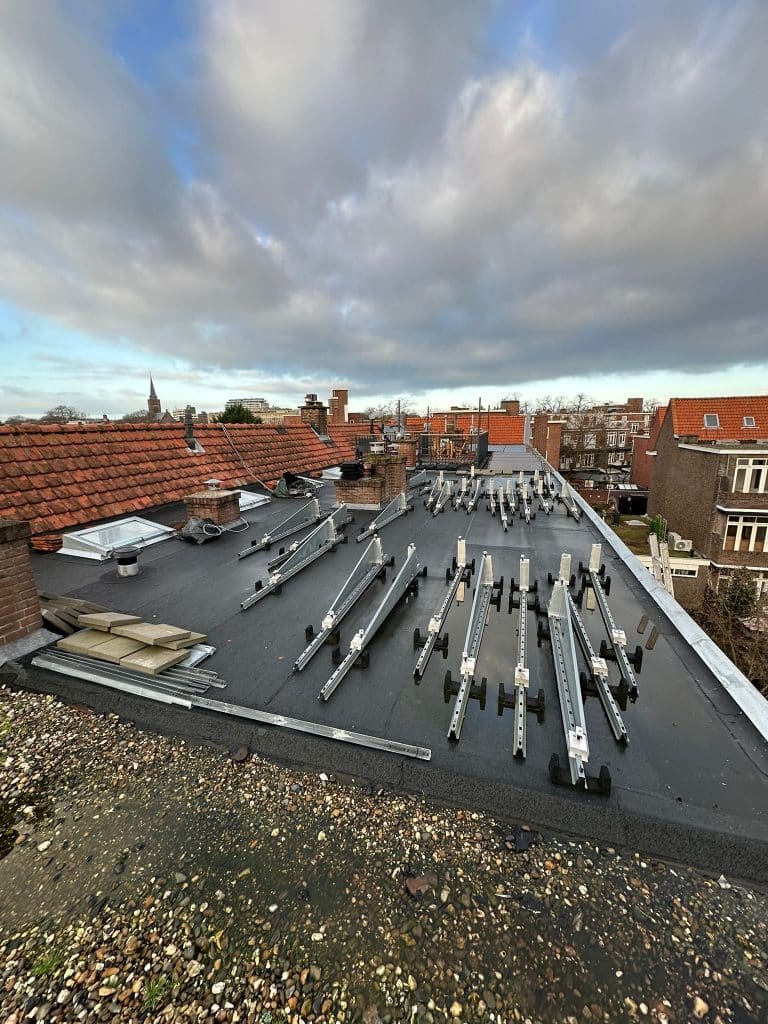 Zonnepanelen demonteren en herplaatsen Den Haag