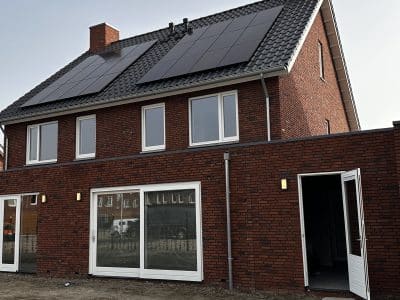 Demonteren en herplaatsen zonnepanelen Barendrecht